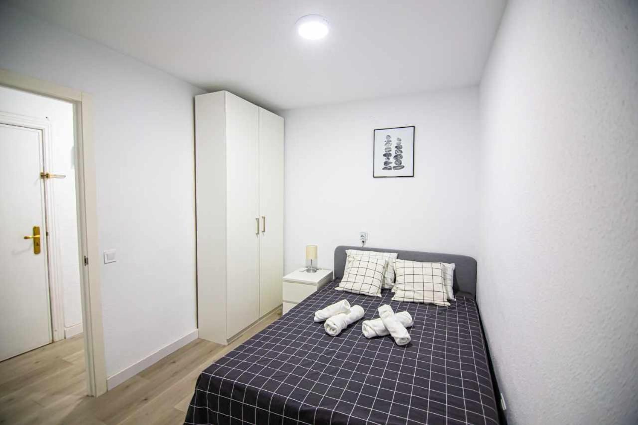 Apartamento Heroes De Sostoa Málaga Dış mekan fotoğraf